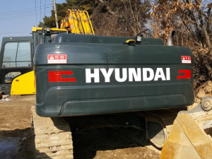 Гусеничный экскаватор HX300 Hyundai