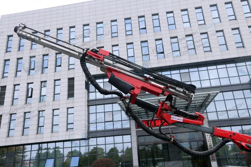 Проходческая буровая установка Uniroc EWD581