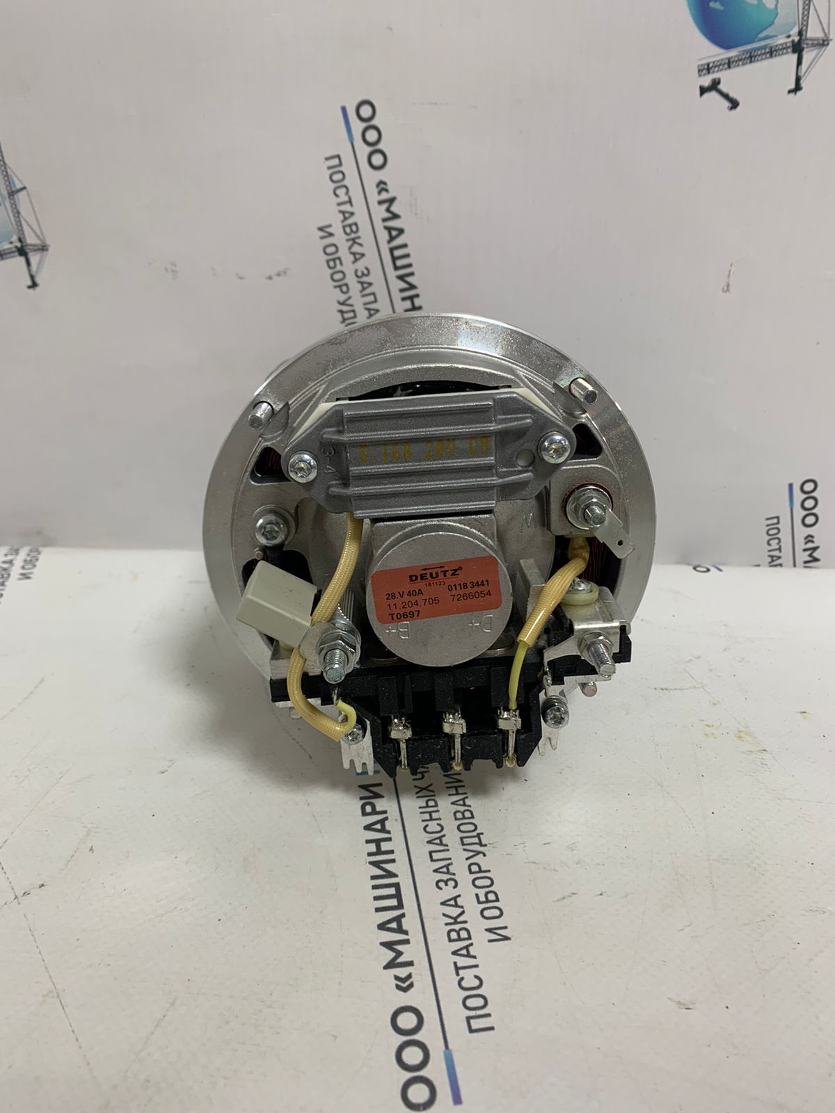 01183441 Электрогенератор двигателя Zhengzhou Kaishan Mechanical KJ311 — изображение 3