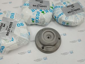 86374055 Крышка гидроперфоратора Montabert