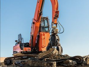 Гусеничный перегружатель DEVELON DX420MH Doosan