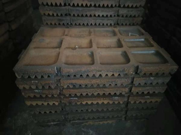 Дробильные плиты PE 250х1000